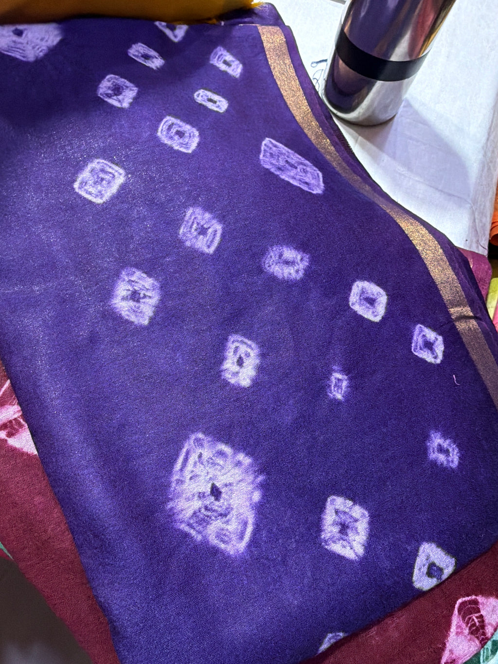 Wave Bhandhini Cotton Silk Saree with Gold Border