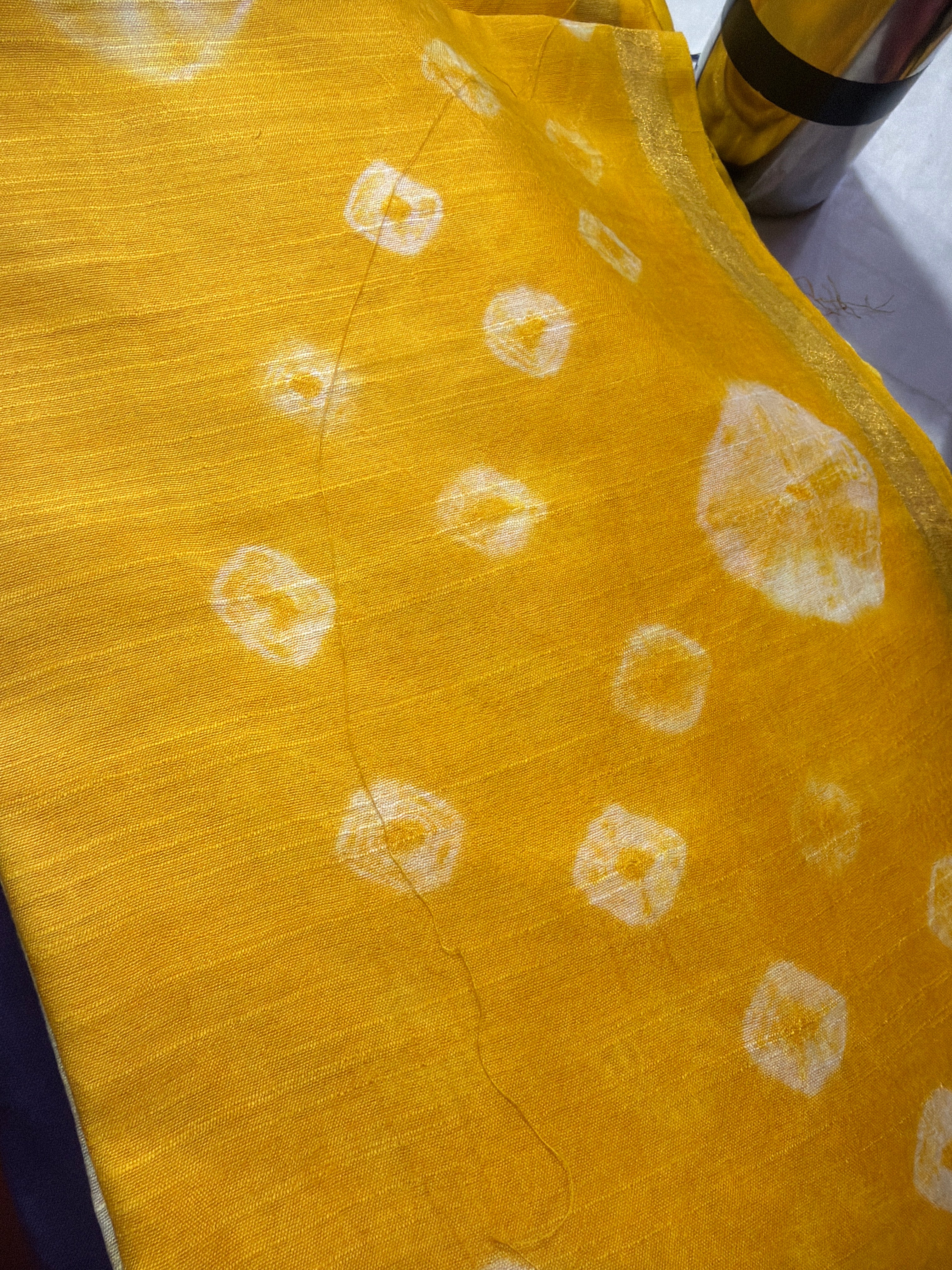 Wave Bhandhini Cotton Silk Saree with Gold Border