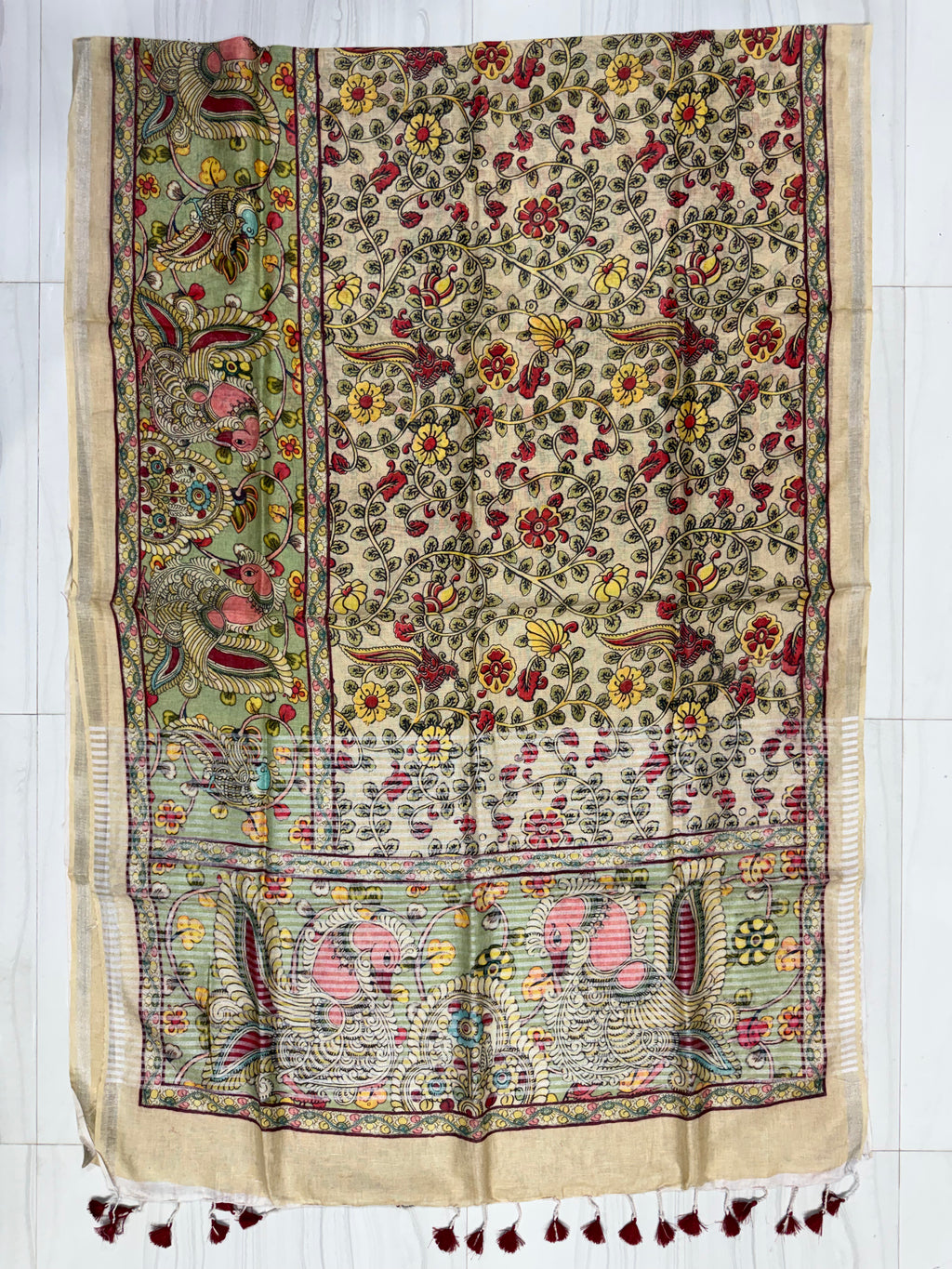 Creme Digital Pen Pushp Mayuri Kalamkari Pure Linen Saree