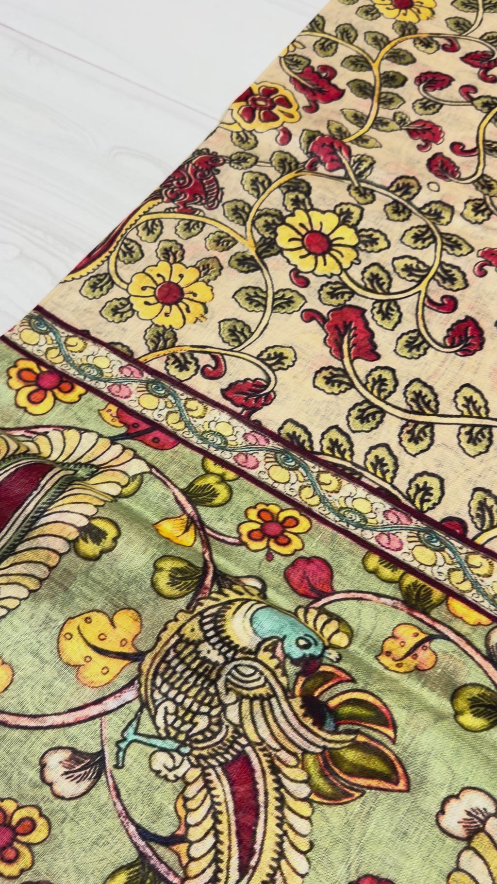 Creme Digital Pen Pushp Mayuri Kalamkari Pure Linen Saree